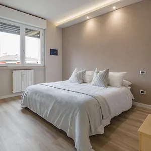 Canna Da Zucchero Apartment